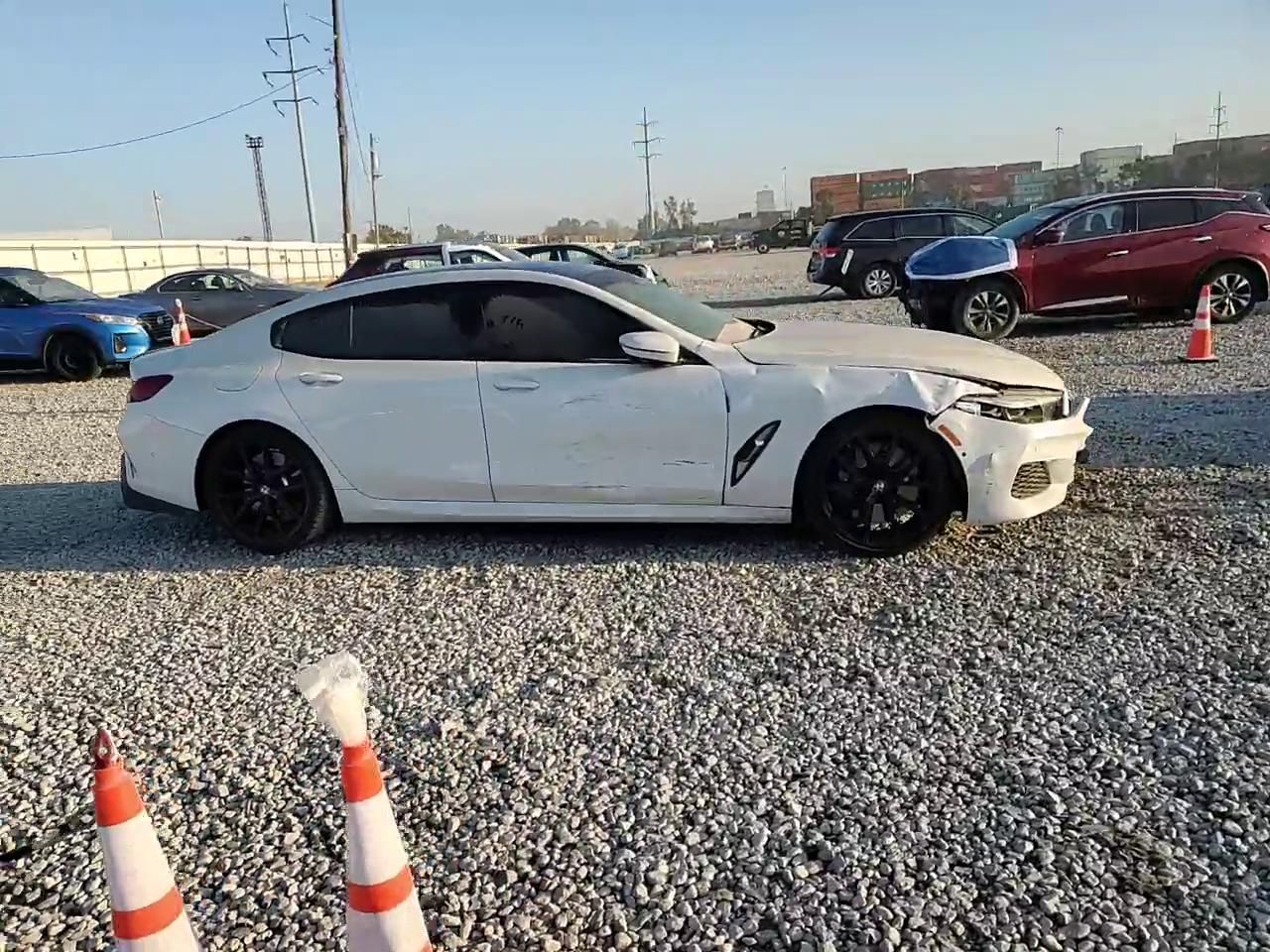 Фото: WBAGV4C00NCH67131