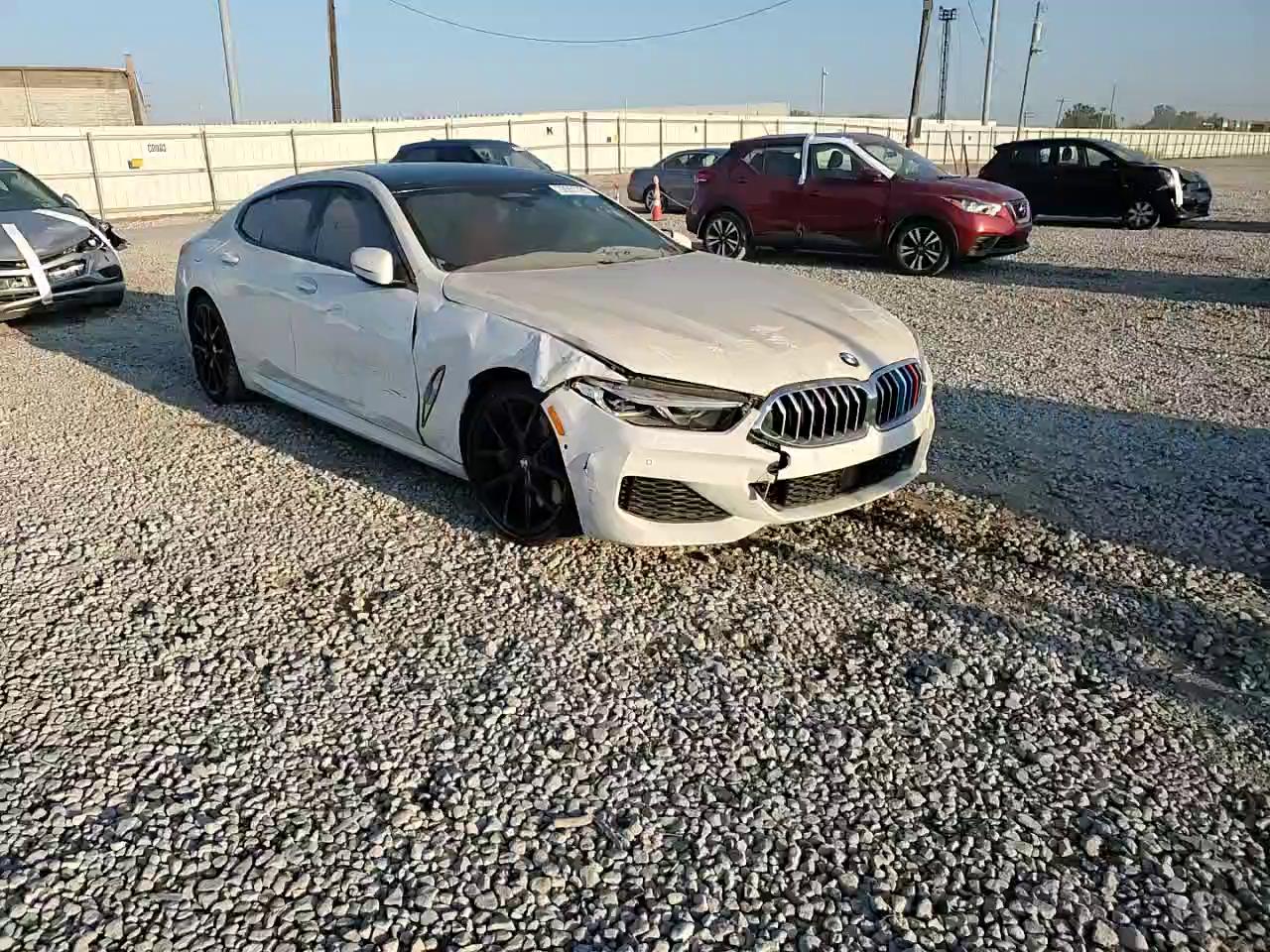 Фото: WBAGV4C00NCH67131