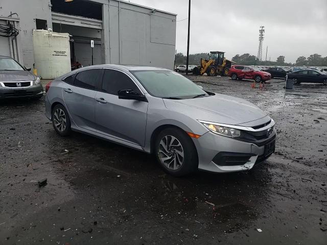2018 Honda Civic Ex VIN: 2HGFC2F72JH513976 Lot: 80966195