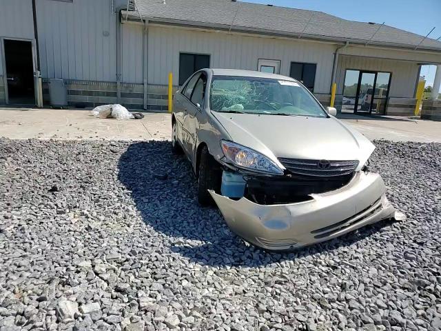 2003 Toyota Camry Le VIN: 4T1BE32K23U664996 Lot: 81662365