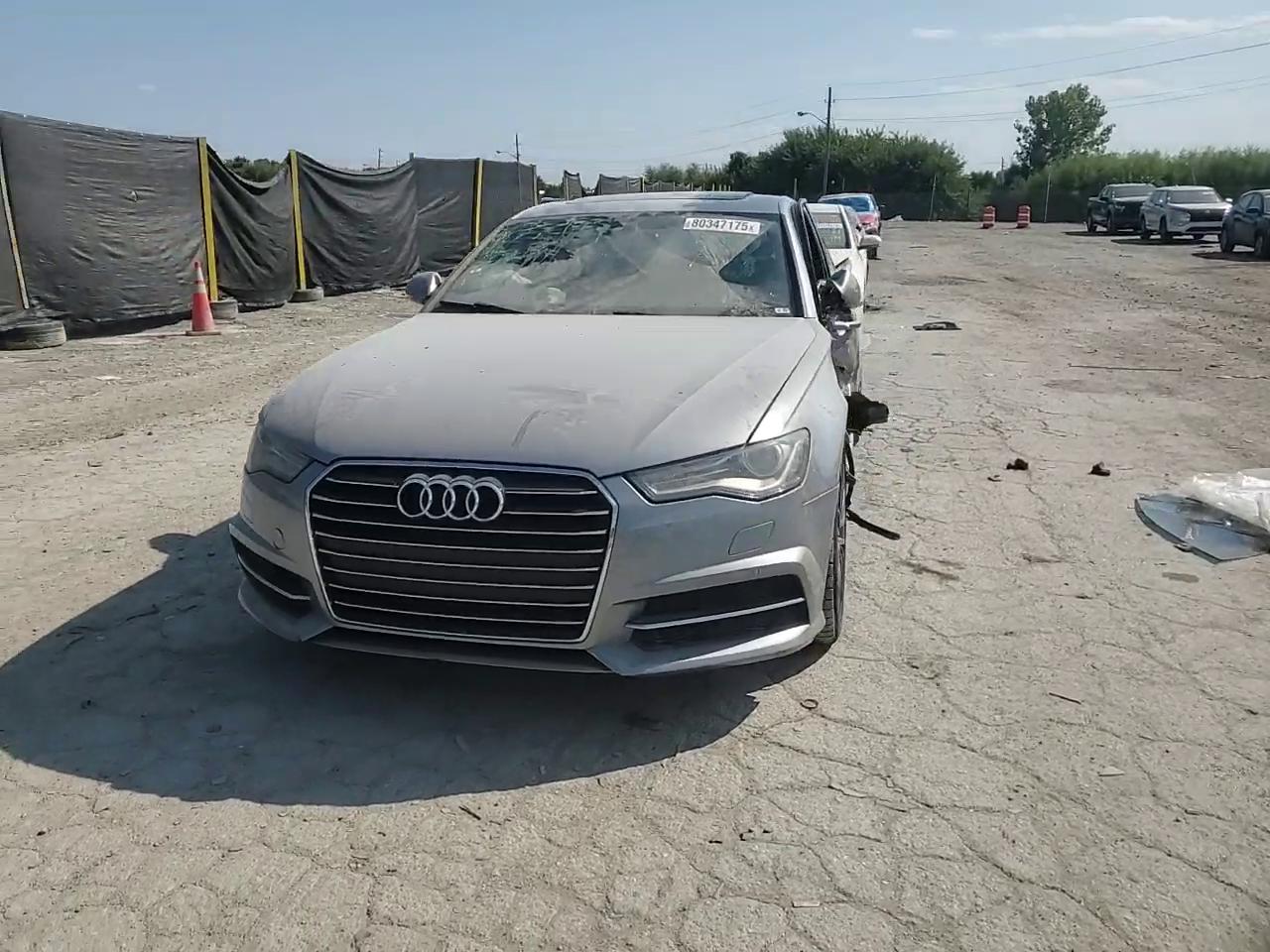 Фото: WAUDFAFC3GN069203