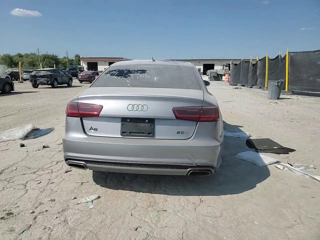 Фото: WAUDFAFC3GN069203