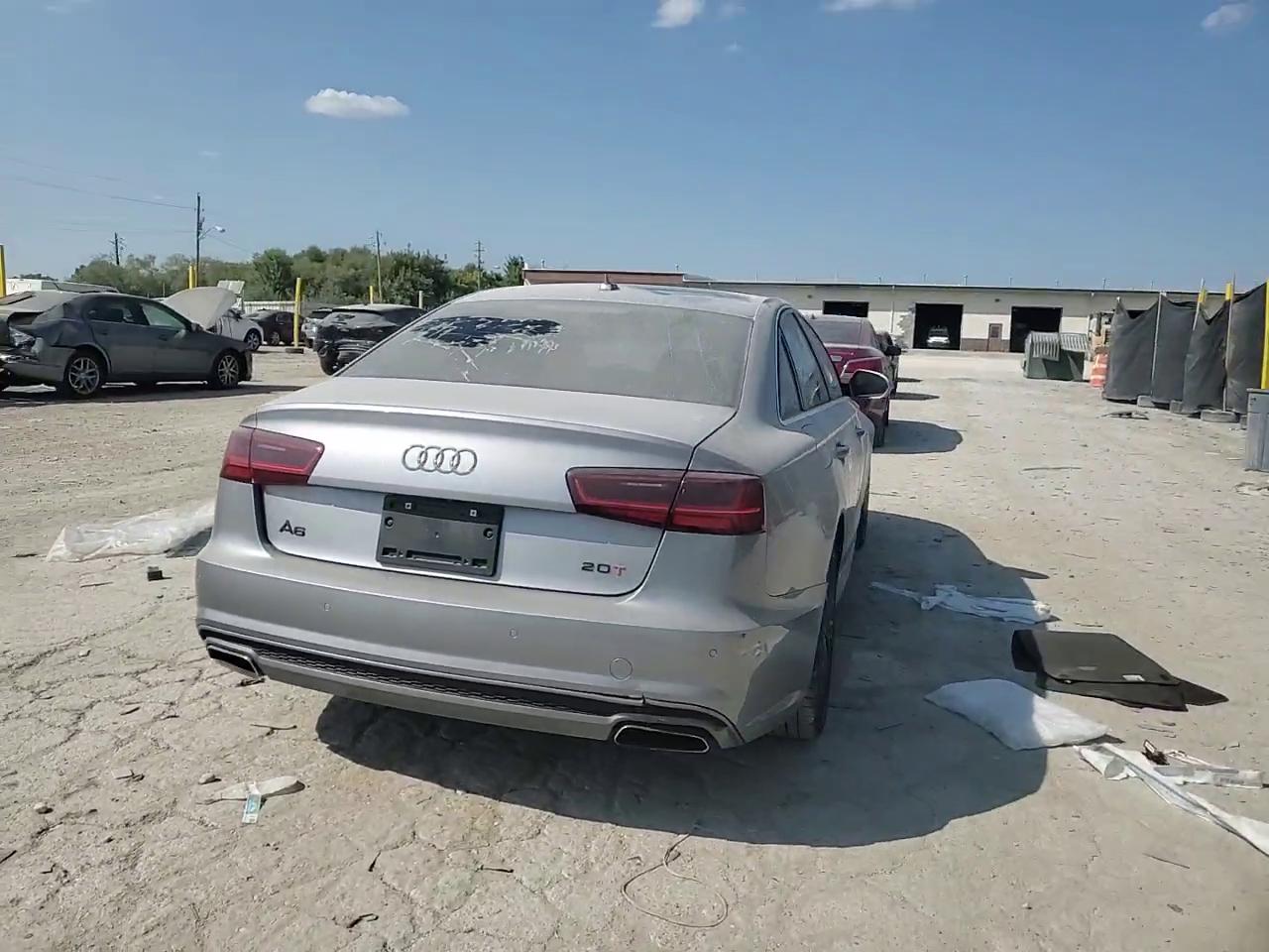 Фото: WAUDFAFC3GN069203