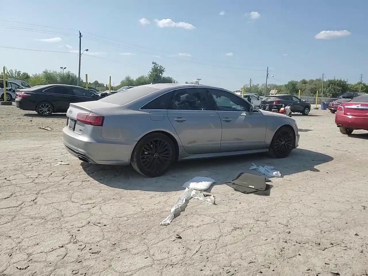 Фото: WAUDFAFC3GN069203