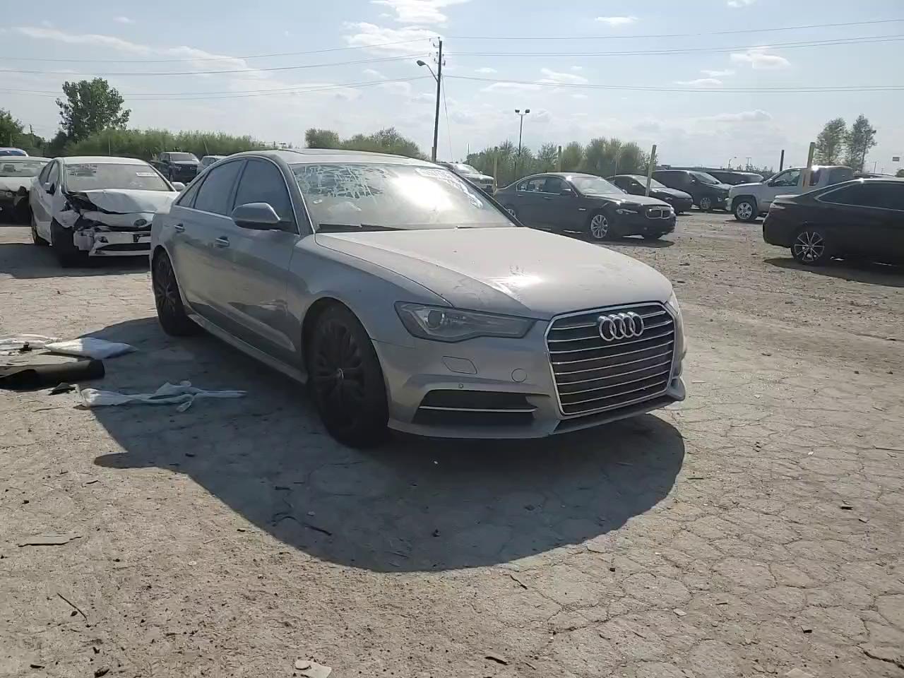 Фото: WAUDFAFC3GN069203