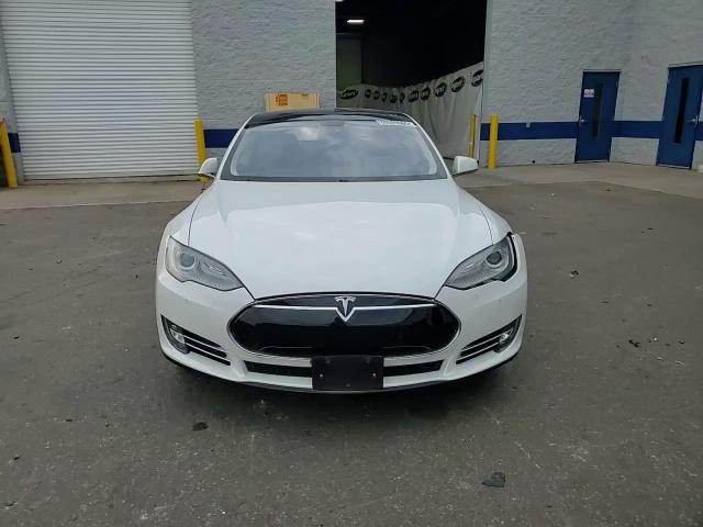 2014 Tesla Model S VIN: 5YJSA1H16EFP35616 Lot: 80509065