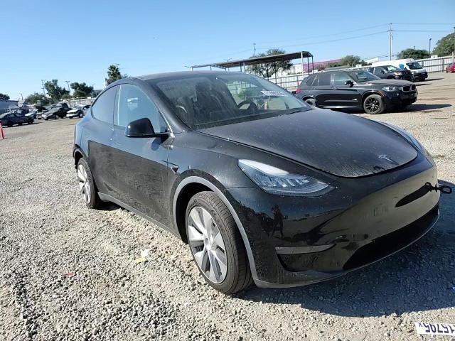 2020 Tesla Model Y VIN: 5YJYGDEE3LF017004 Lot: 71695235