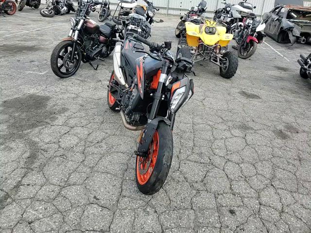 2023 Ktm 890 Duke R VIN: VBKTU9403PM848973 Lot: 81493925