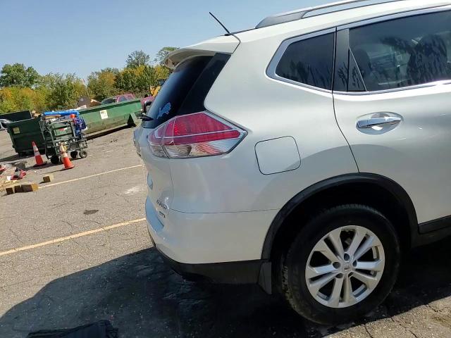 2015 Nissan Rogue S VIN: 5N1AT2MM7FC881853 Lot: 80718505