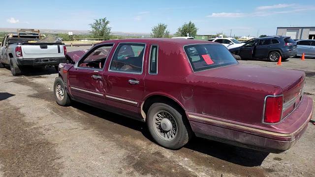 1997 Lincoln Town Car Executive VIN: 1LNLM81W3VY611485 Lot: 70223485