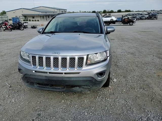 2016 Jeep Compass Latitude VIN: 1C4NJDEB2GD639519 Lot: 70659175