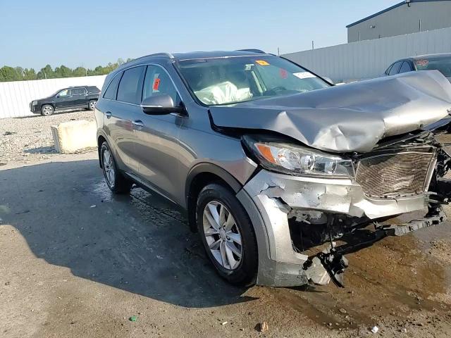 2017 Kia Sorento Lx VIN: 5XYPG4A38HG190324 Lot: 81280525