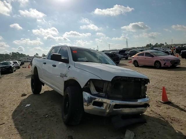 2018 Ram 2500 St VIN: 3C6UR5CL4JG290631 Lot: 83782345