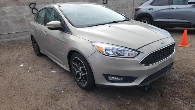 2015 Ford Focus Se VIN: 1FADP3F27FL220563 Lot: 81447345