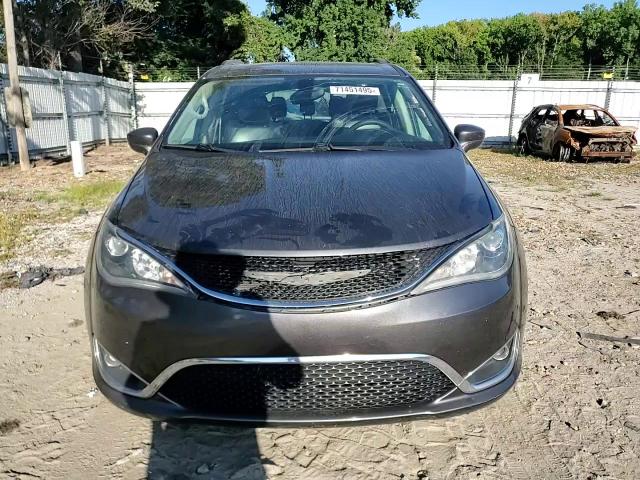 2017 Chrysler Pacifica Touring L VIN: 2C4RC1BG5HR523322 Lot: 71451495