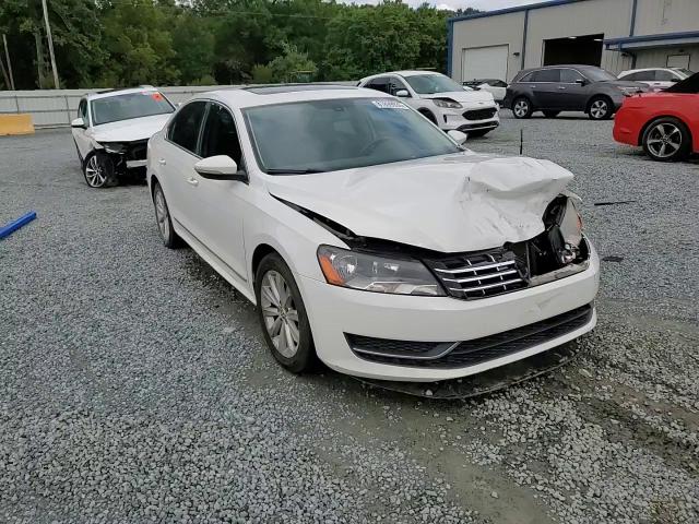 2012 Volkswagen Passat Sel VIN: 1VWCH7A36CC059979 Lot: 81899935