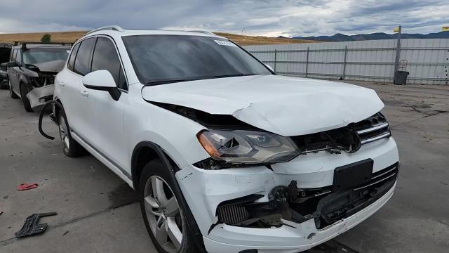 2012 Volkswagen Touareg V6 Tdi VIN: WVGEK9BP4CD010702 Lot: 80647995