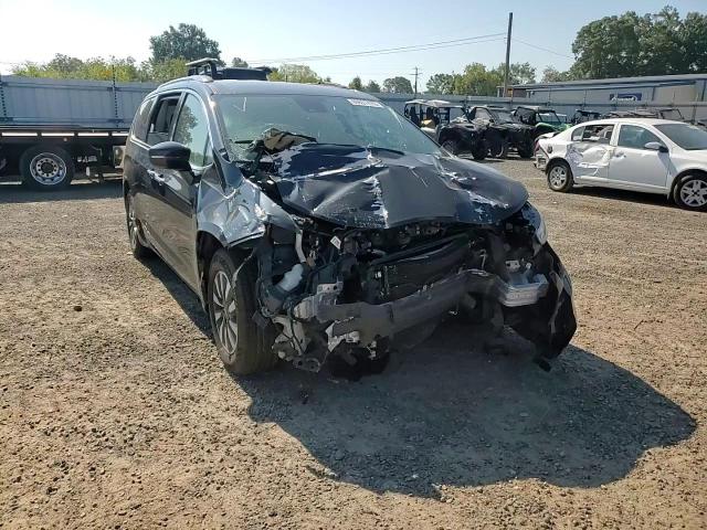 2021 Chrysler Pacifica Touring L VIN: 2C4RC1BG0MR504588 Lot: 80657475