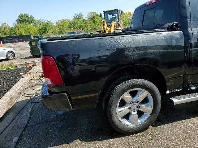 2017 Ram 1500 Slt VIN: 3C6RR7LT9HG746764 Lot: 70769095