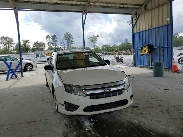 2010 Ford Fusion S VIN: 3FAHP0GA5AR359557 Lot: 84374855