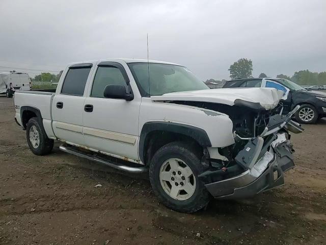 2005 Chevrolet Silverado K1500 VIN: 2GCEK13T951382990 Lot: 71542425