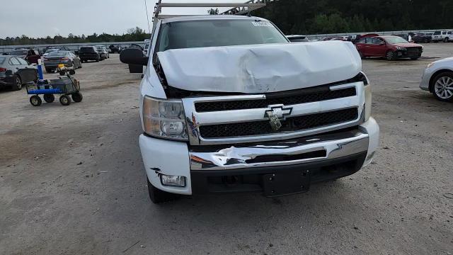 2011 Chevrolet Silverado K1500 Lt VIN: 1GCRKSE31BZ370615 Lot: 71645615
