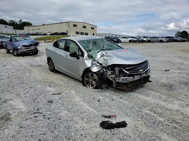 2017 Chevrolet Cruze Lt VIN: 1G1BE5SM1H7192595 Lot: 81863445