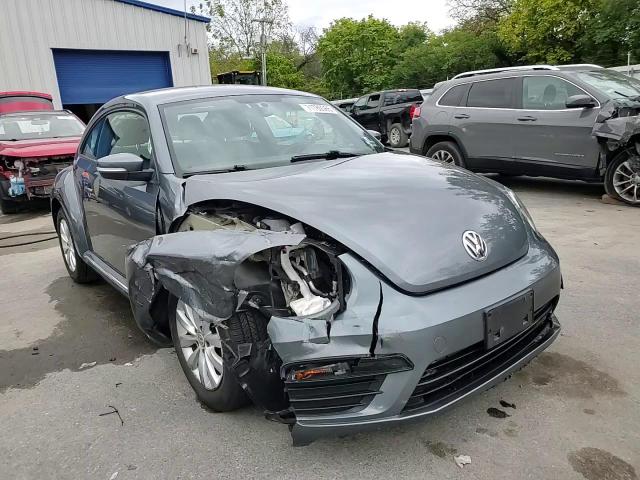2019 Volkswagen Beetle S VIN: 3VWFD7AT5KM709097 Lot: 71780565