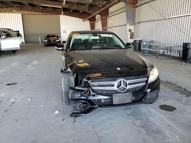 2015 Mercedes-Benz C 300 VIN: 55SWF4JB8FU075618 Lot: 81144895