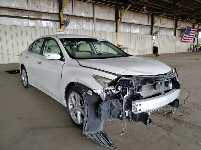 2015 Nissan Altima 2.5 VIN: 1N4AL3AP4FC168715 Lot: 71043755