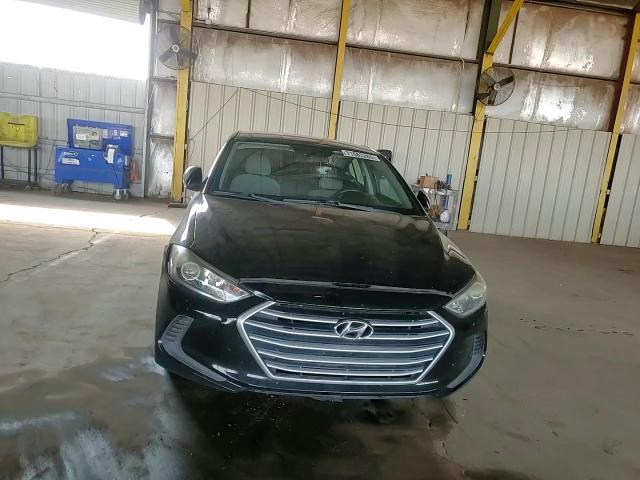 2018 Hyundai Elantra Se VIN: 5NPD74LFXJH284181 Lot: 71685265
