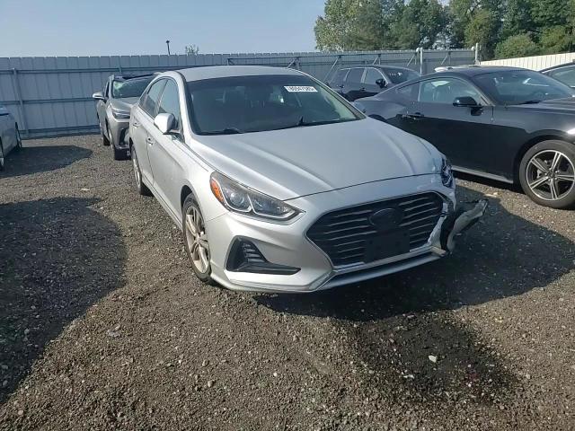 2018 Hyundai Sonata Sport VIN: 5NPE34AF9JH637822 Lot: 80947585