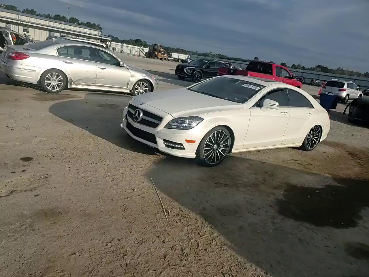 Фото: WDDLJ9BBXEA111532