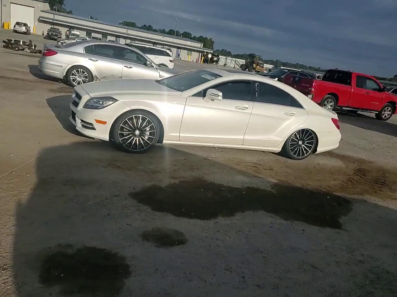 Фото: WDDLJ9BBXEA111532