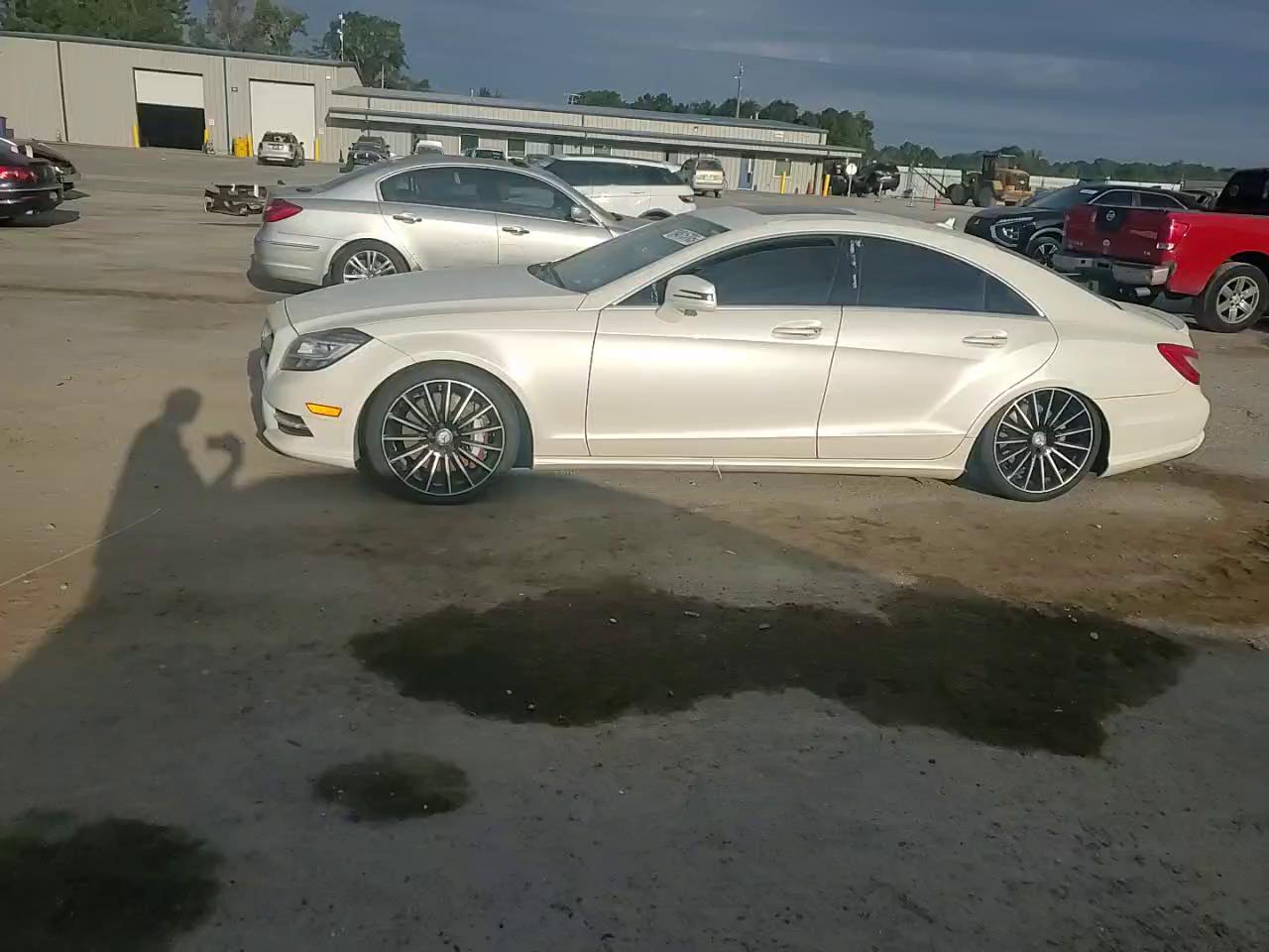 Фото: WDDLJ9BBXEA111532