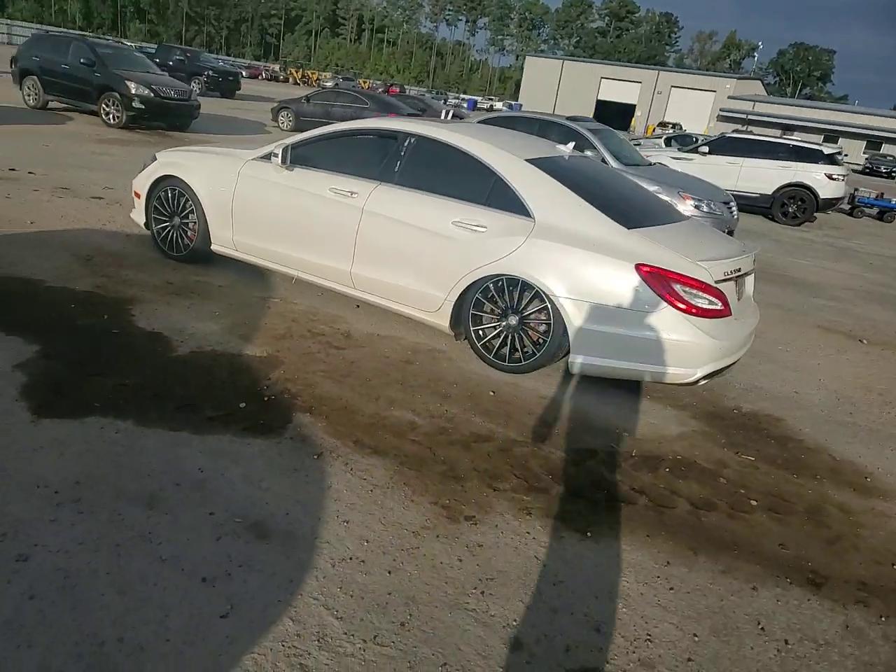 Фото: WDDLJ9BBXEA111532