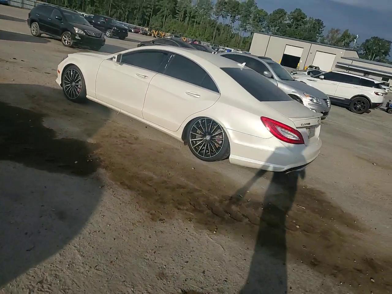 Фото: WDDLJ9BBXEA111532