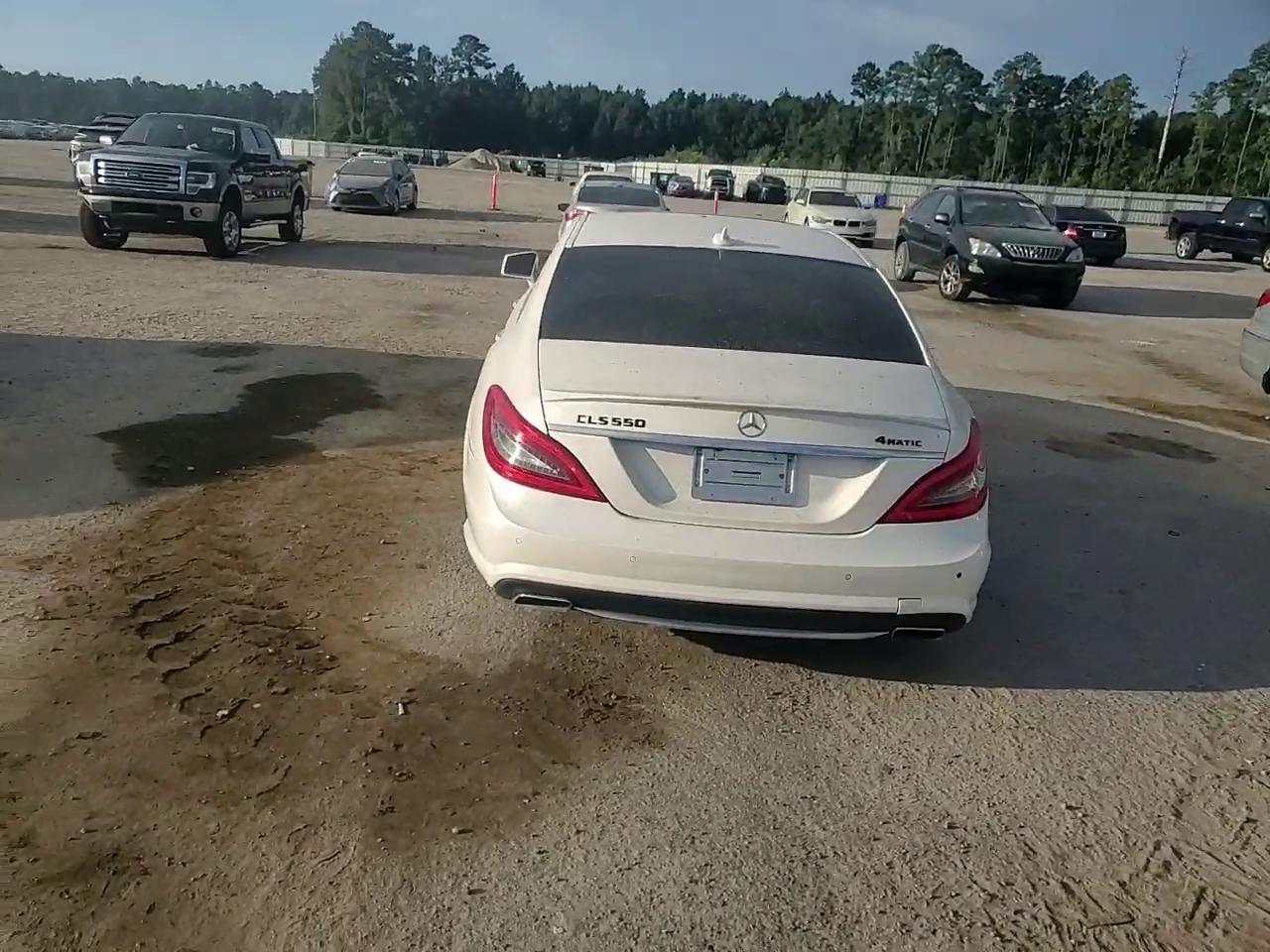 Фото: WDDLJ9BBXEA111532