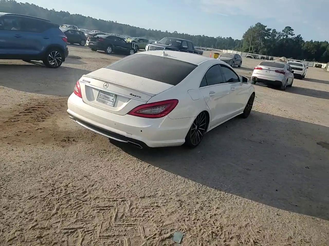 Фото: WDDLJ9BBXEA111532