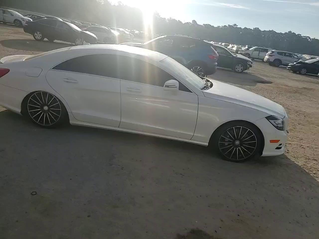 Фото: WDDLJ9BBXEA111532