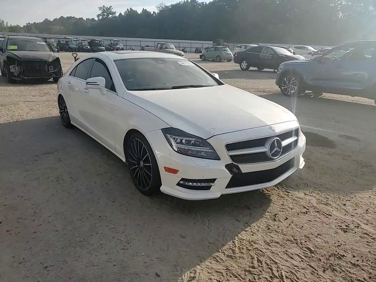 Фото: WDDLJ9BBXEA111532