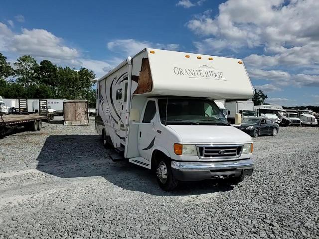2004 Ford Econoline E450 Super Duty Cutaway Van VIN: 1FDXE45S74HB10063 Lot: 70532505
