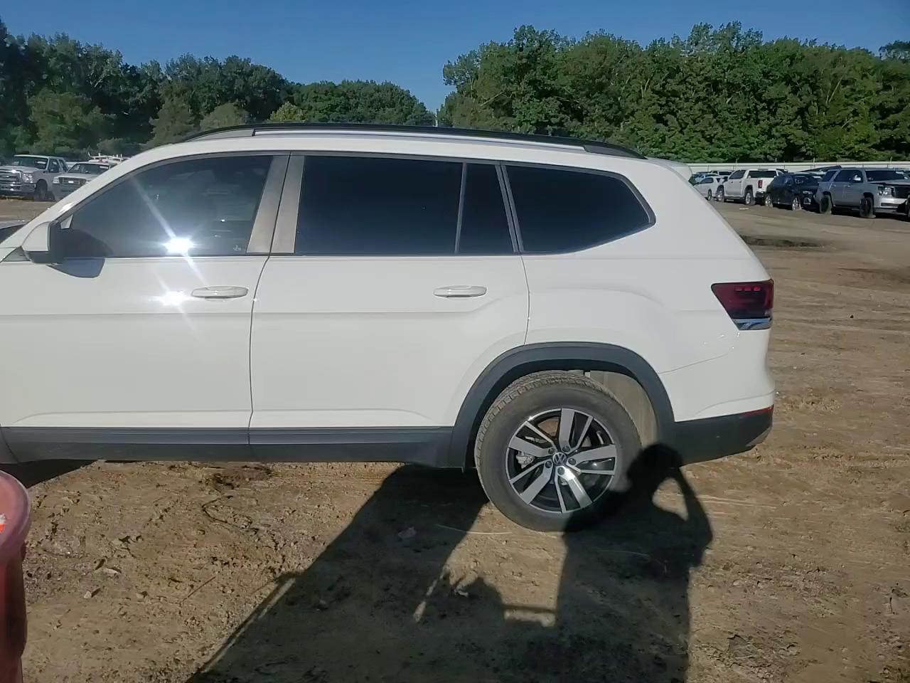 Фото: 1V2DP2CA2PC546075