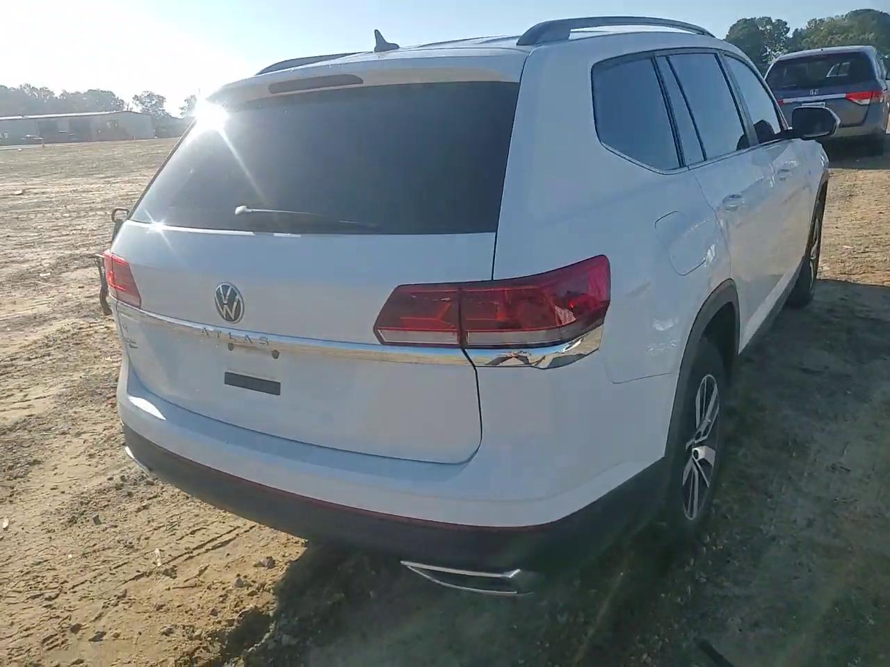 Фото: 1V2DP2CA2PC546075