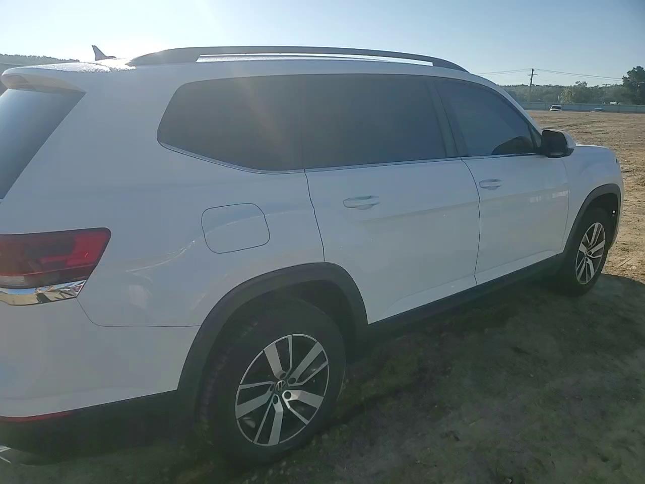 Фото: 1V2DP2CA2PC546075