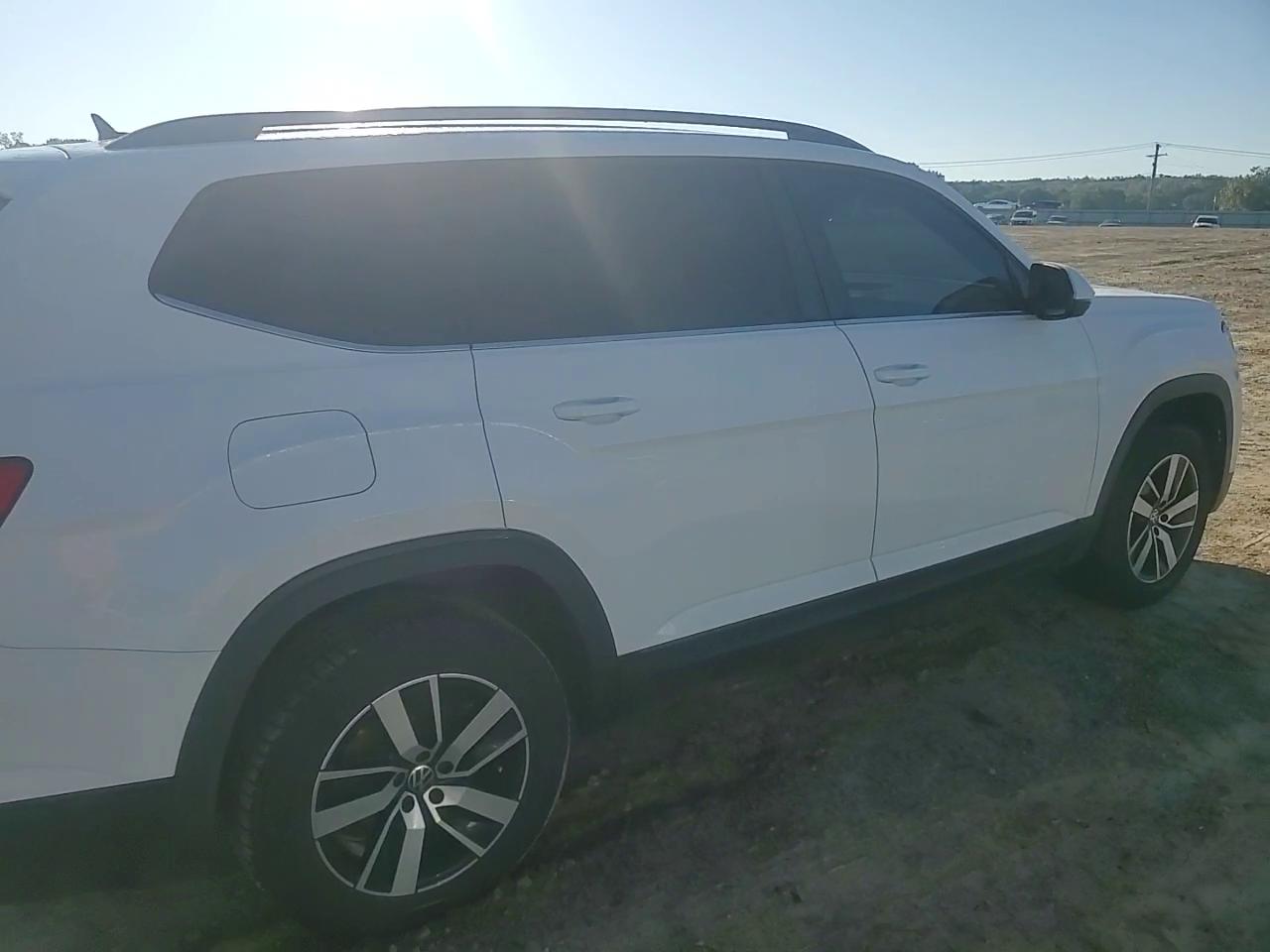 Фото: 1V2DP2CA2PC546075