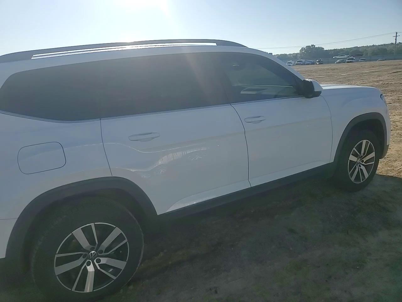 Фото: 1V2DP2CA2PC546075