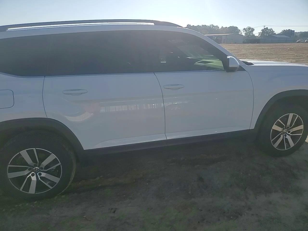 Фото: 1V2DP2CA2PC546075