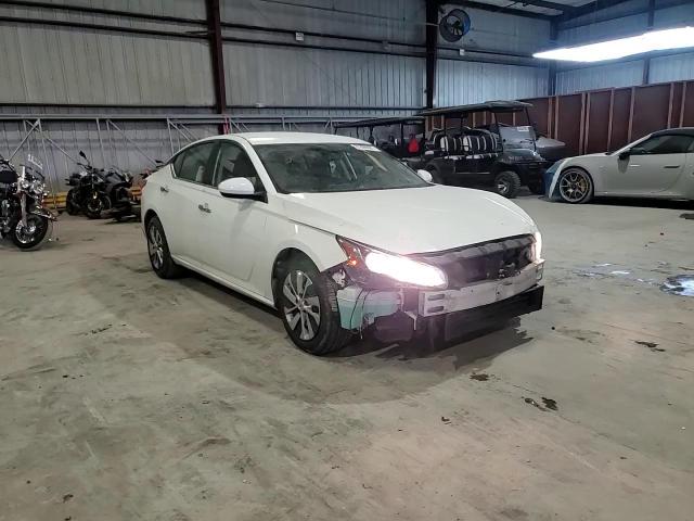 2020 Nissan Altima S VIN: 1N4BL4BV8LC218051 Lot: 81896005