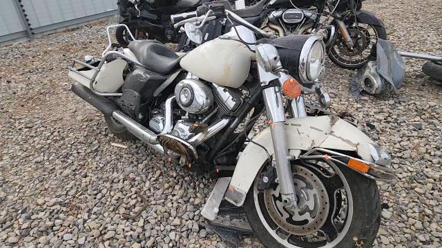 2010 Harley-Davidson Flhp VIN: 1HD1FHM13AB637389 Lot: 81570275